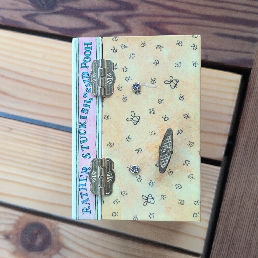 Disney Winnie the Pooh Decorative Jewelry Box in Cream, Pink, Blue - Picture 4 of 6